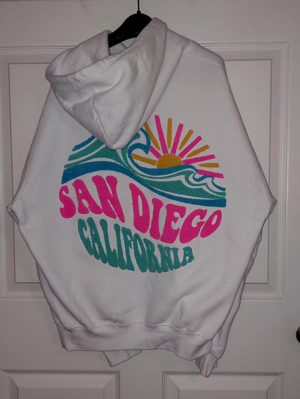 Pacific & Co San Diego California Graphic Hoodie White Large
